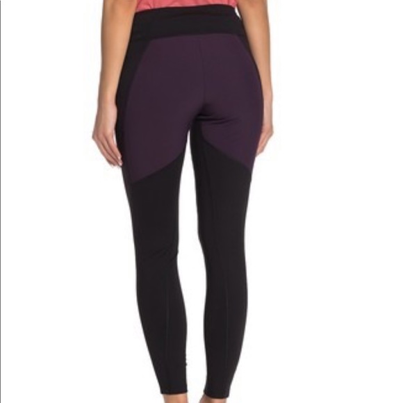 The North Face Progressor Hybrid Tight Leggings - Picture 2 of 3